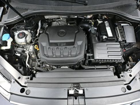 Used 2019 Volkswagen Tiguan SEL Premium R-Line FWD image 47