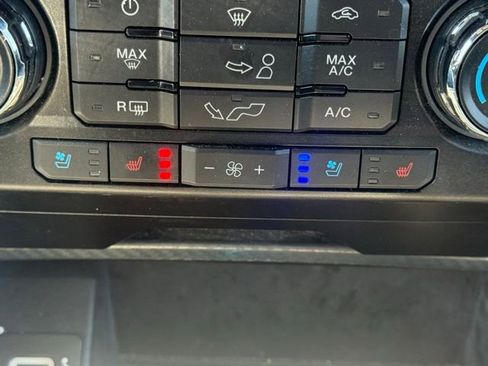 Used 2019 Ford F150 Lariat AWD/4WD image 30