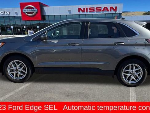 Used 2023 Ford Edge SEL image 6
