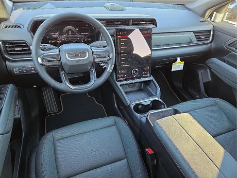 Used 2026 GMC Terrain AT4 w/ Technology Package II image 11