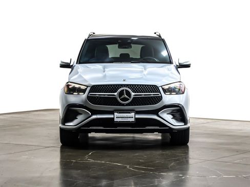 Used 2024 Mercedes-Benz GLE 450 4MATIC image 4