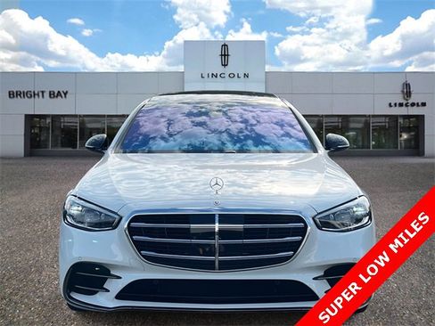 Used 2024 Mercedes-Benz S 580 4MATIC Sedan image 2