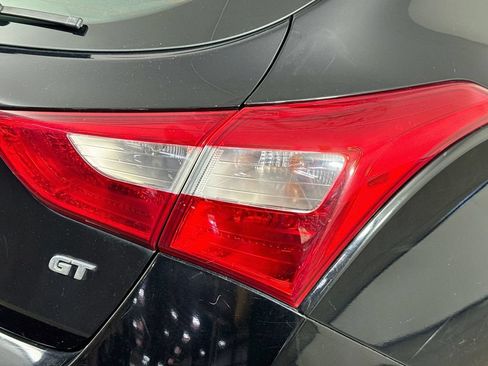 Used 2013 Hyundai Elantra GT FWD image 29