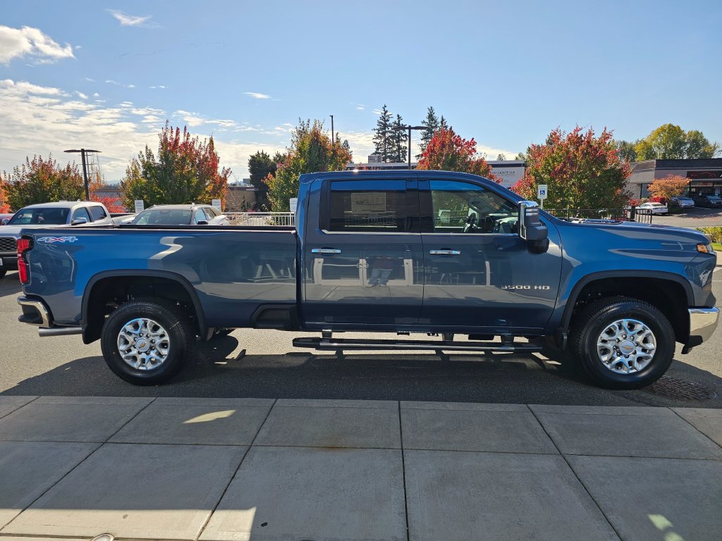 New 2026 Chevrolet Silverado 3500 LTZ w/ LTZ Plus Package AWD/4WD image 8