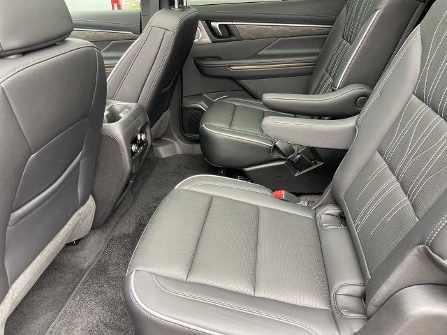 Used 2026 Buick Enclave Avenir w/ Super Cruise Package FWD image 22