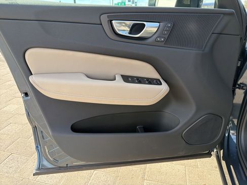 New 2026 Volvo XC60 B5 Plus w/ Protection Package Premier image 18