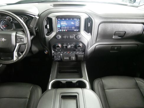 Certified 2020 Chevrolet Silverado 1500 RST w/ All-Star Edition AWD/4WD image 10
