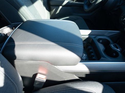 New 2026 RAM 1500 4x4 Crew Cab image 41