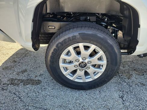 New 2026 Toyota Tacoma SR5 RWD image 30