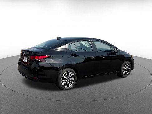 Used 2025 Nissan Versa SV FWD image 11