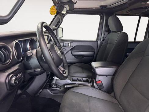 Used 2018 Jeep Wrangler Unlimited Sport S AWD/4WD image 8