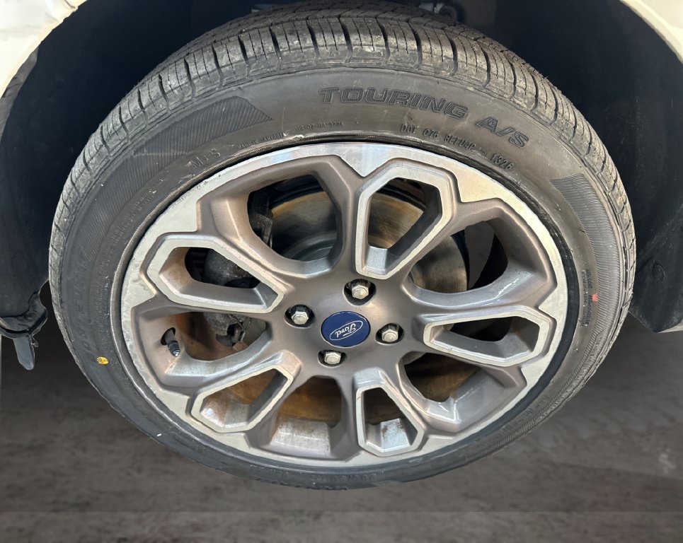 Used 2020 Ford EcoSport Titanium FWD image 18