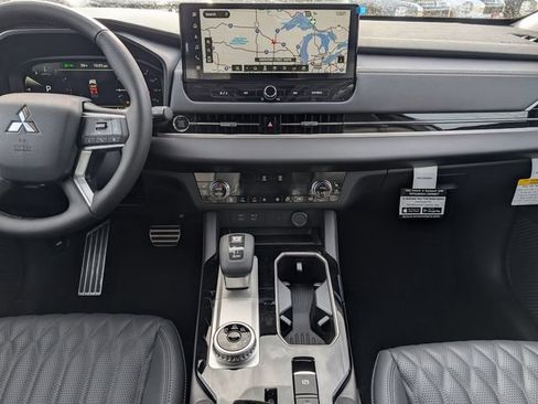 New 2026 Mitsubishi Outlander SEL AWD/4WD image 7