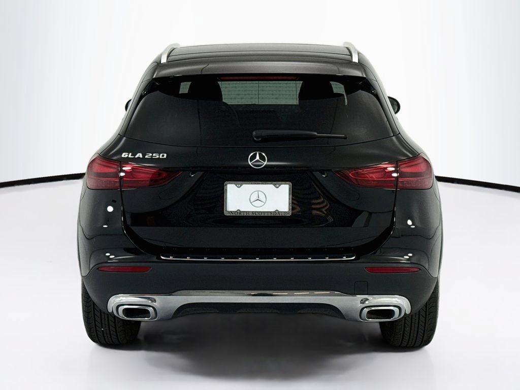 Used 2026 Mercedes-Benz GLA 250 image 6