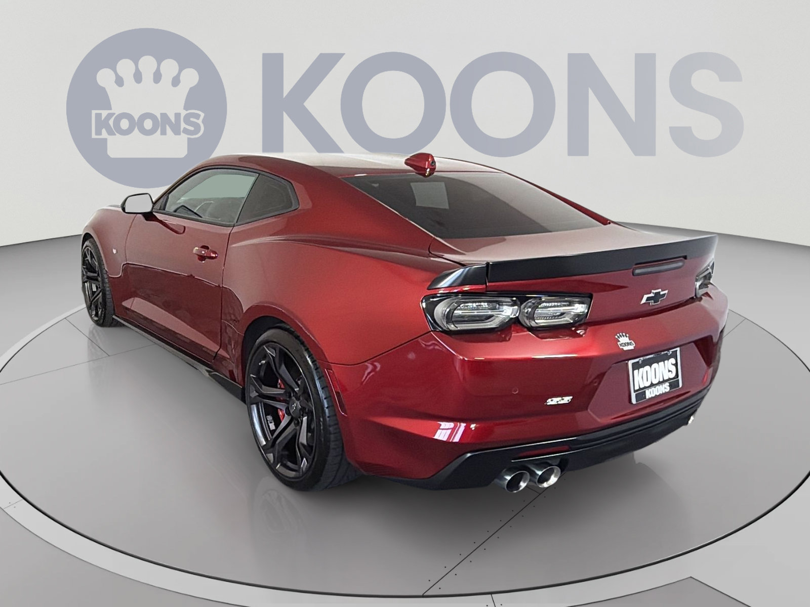 Used 2021 Chevrolet Camaro SS RWD image 4