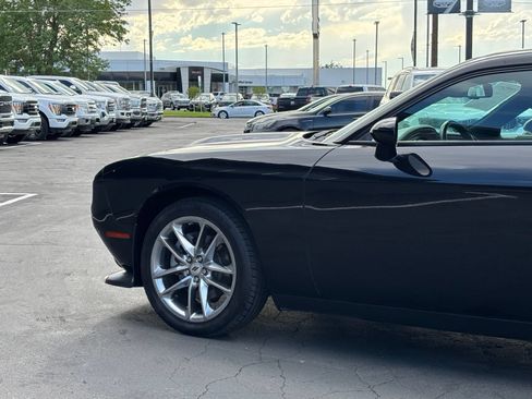 Used 2022 Dodge Challenger GT AWD/4WD image 6