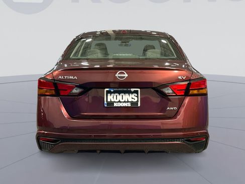 Used 2023 Nissan Altima 2.5 SV image 5
