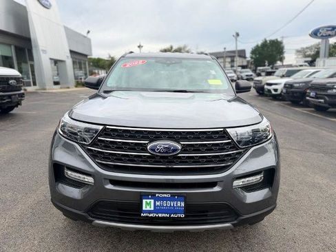 Certified 2022 Ford Explorer XLT w/ Equipment Group 202A AWD/4WD image 13