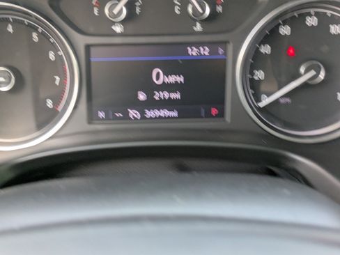 Used 2020 Buick Enclave Essence w/ Sport Touring Edition image 28