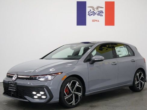 New 2026 Volkswagen GTI SE image 8