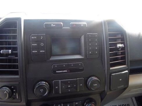 Used 2018 Ford F150 XL w/ XL Power Equipment Group image 10