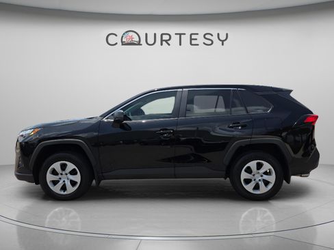 Certified 2025 Toyota RAV4 LE FWD image 2