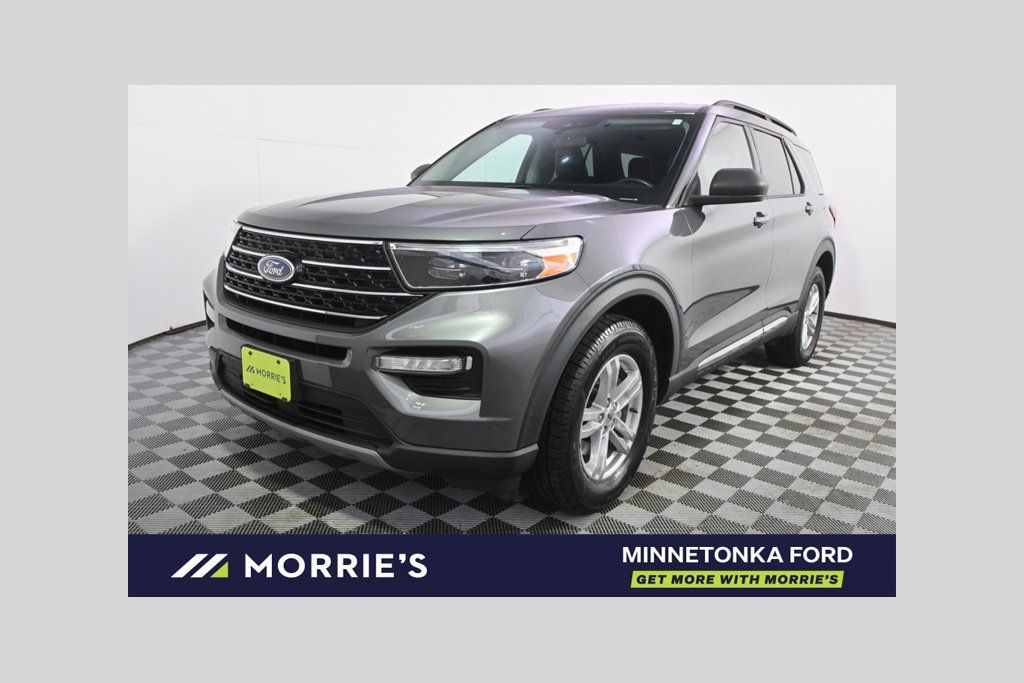 Used 2021 Ford Explorer XLT w/ Equipment Group 202A AWD/4WD image 1