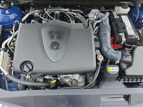Used 2023 Toyota Camry XLE w/ Navigation Package FWD image 29