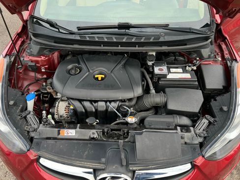 Used 2013 Hyundai Elantra GLS w/ Preferred Pkg image 27