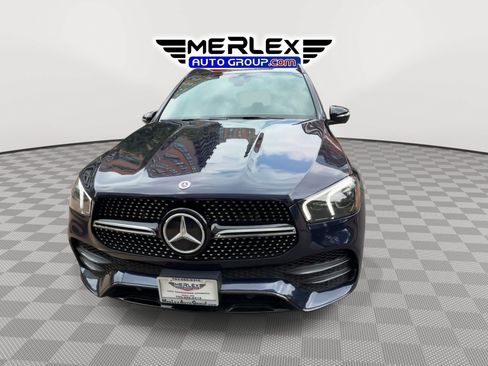 Used 2021 Mercedes-Benz GLE 450 4MATIC image 3