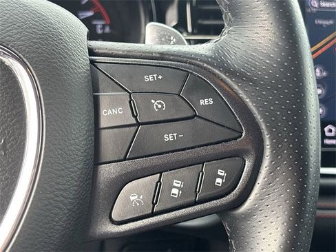 Certified 2023 Dodge Durango GT image 24