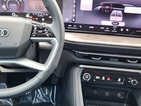 New 2026 Audi Q5 Premium Plus AWD/4WD image 25