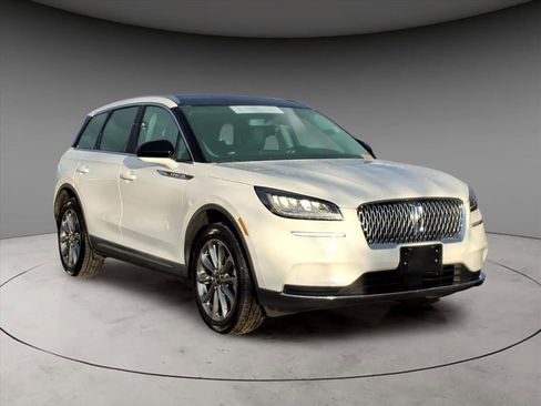 Certified 2021 Lincoln Corsair Standard w/ Premium Package image 14