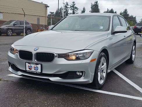 Used 2014 BMW 328i xDrive Sedan AWD/4WD image 4