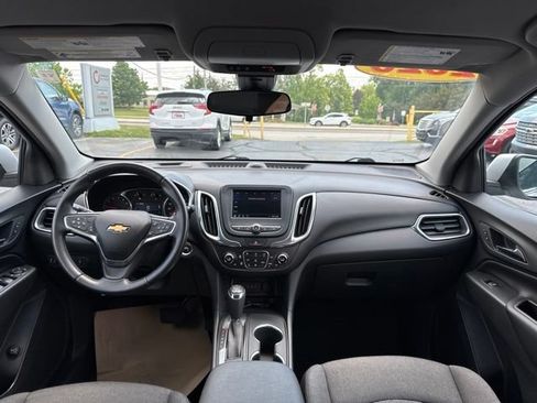 Used 2020 Chevrolet Equinox LT w/ Driver Convenience Package FWD image 26