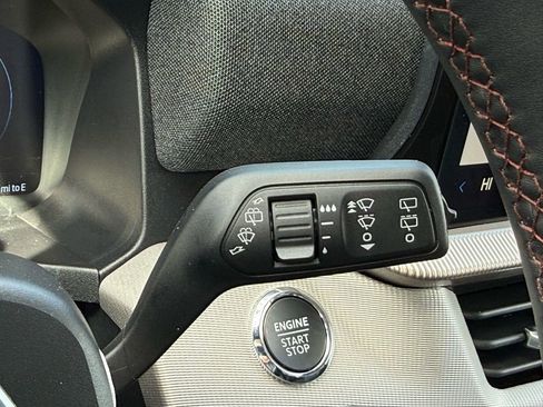 Used 2026 Ford Explorer Active w/ Active Comfort Package image 19