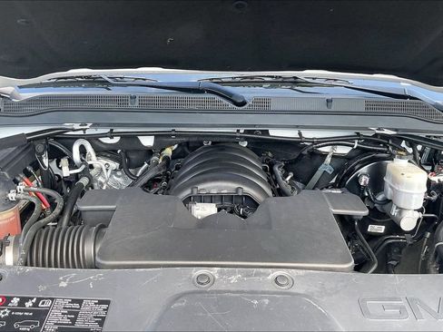 Used 2019 GMC Yukon Denali w/ Denali Ultimate Package AWD/4WD image 31