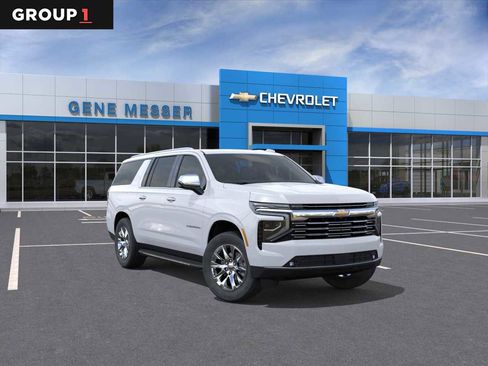 New 2026 Chevrolet Suburban Premier w/ Sun And Tow Package AWD/4WD image 1