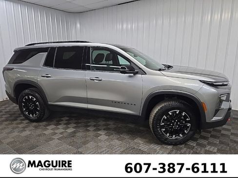 Used 2025 Chevrolet Traverse Z71 AWD/4WD image 1