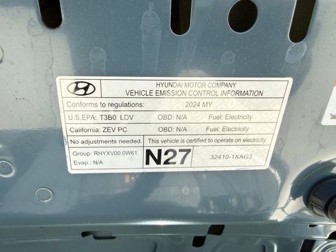 Used 2024 Hyundai Ioniq 5 SEL RWD image 11