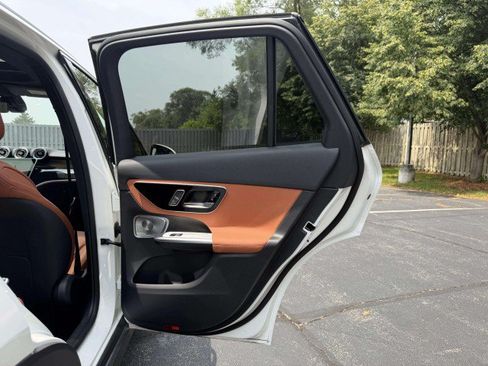 Certified 2026 Mercedes-Benz GLC 300 4MATIC image 25