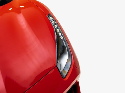 Used 2018 Ferrari 488 GTB RWD image 19