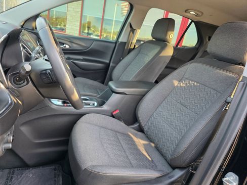 Used 2022 Chevrolet Equinox LT image 10