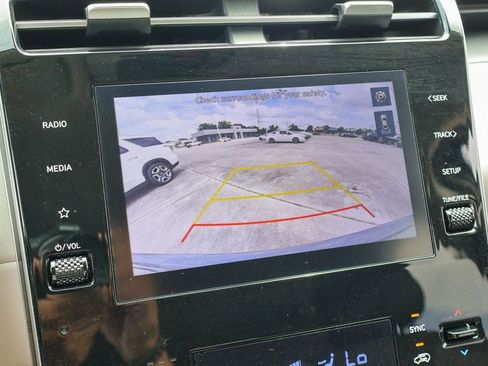 Used 2024 Hyundai Tucson SEL FWD image 4