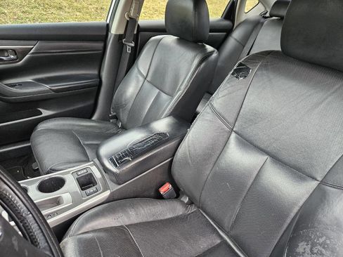 Used 2014 Nissan Altima 2.5 SL w/ Technology Package image 12