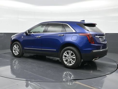 Certified 2024 Cadillac XT5 Luxury FWD image 2