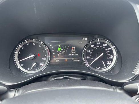 Used 2021 Toyota Highlander XLE image 41