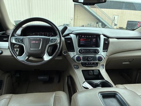 Used 2015 GMC Yukon SLT w/ HD Trailering Package RWD image 14