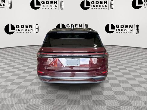Used 2024 Lincoln Nautilus Reserve w/ Equipment Group 203A AWD/4WD image 7