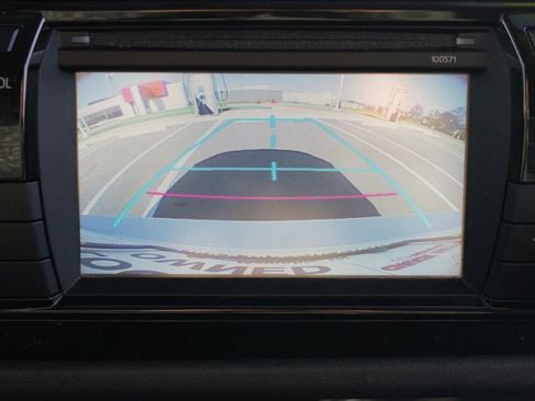 Used 2016 Toyota Corolla S image 7